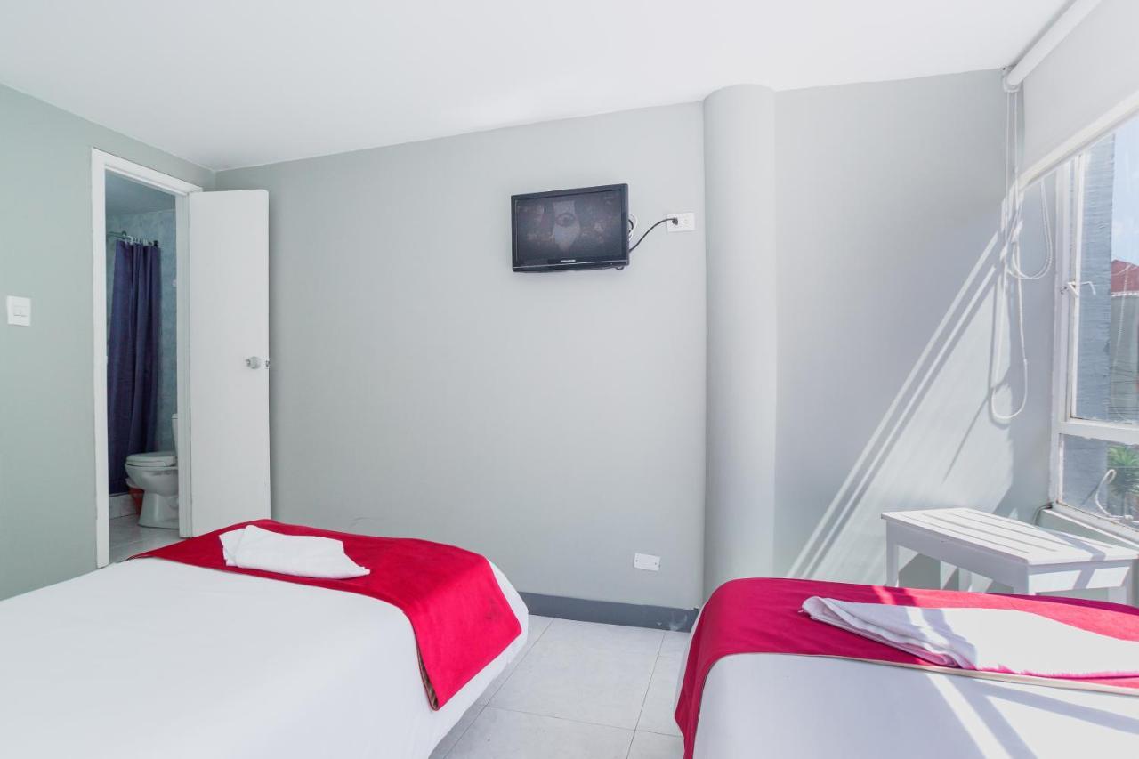 Apartasuites & Hotel Bogota Teusaquillo Екстериор снимка